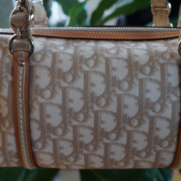 COPY - CHRISTIAN DIOR Monogram Trotter Handbag - Picture 14 of 16